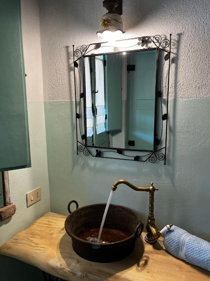 Graziosa Stanza Campidanese Su Terzu Guest House Oristano Eksteriør bilde